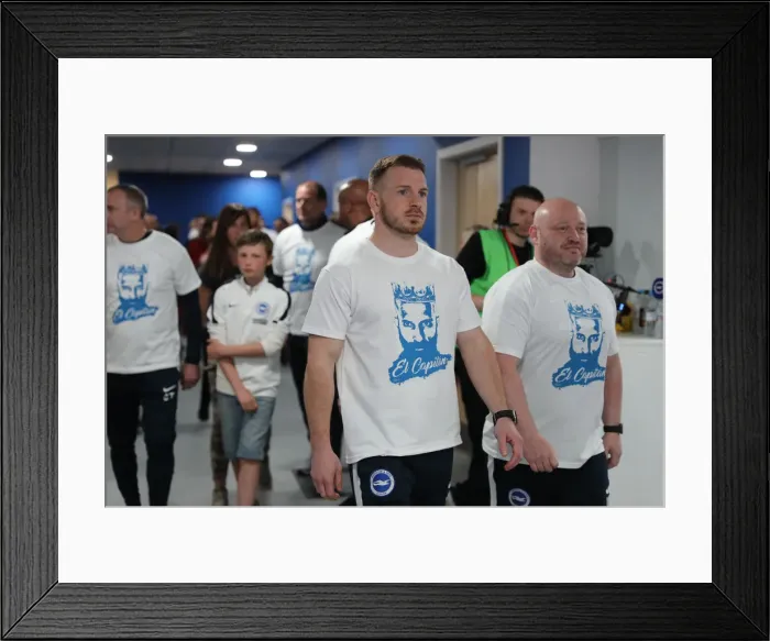 Framed Print : Brighton & Hove Albion: Premier League Survival Celebration - Players Lap of Appreciation (12 May 2019) Framed Print : Brighton & Hove Albion: Premier League Survival Celebration - Players Lap of Appreciation (12 May 2019)