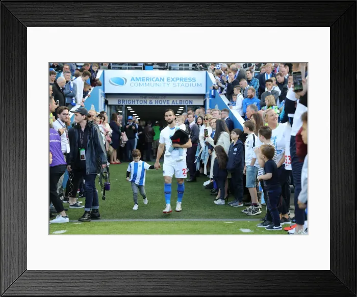 Framed Print : Brighton & Hove Albion: Premier League Survival Celebration - Players Lap of Appreciation (May 2019)