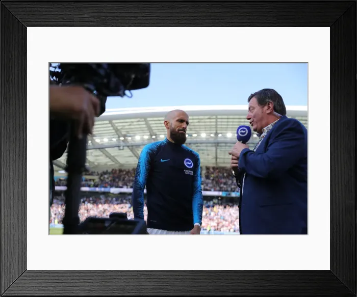 Framed Print : Brighton & Hove Albion: Premier League Survival Celebration - Players Lap of Appreciation (12 May 2019)