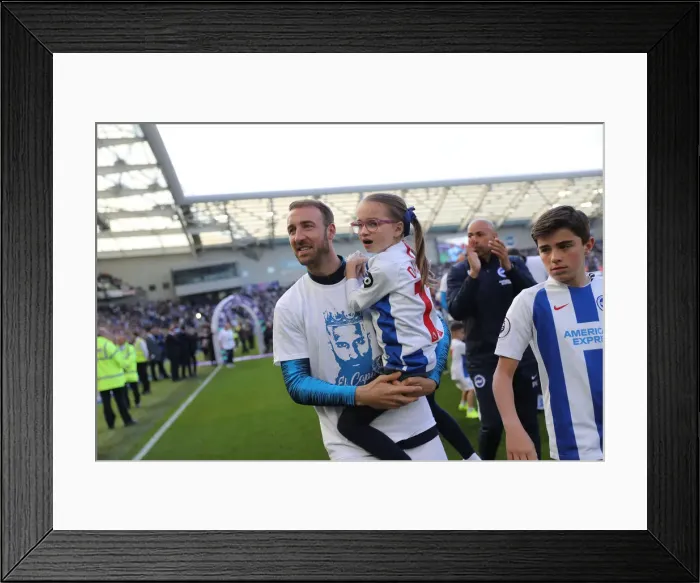 Framed Print : Brighton & Hove Albion: Premier League Survival Celebrated with Emotional Lap of Appreciation (12 May 2019) Framed Print : Brighton & Hove Albion: Premier League Survival Celebrated with Emotional Lap of Appreciation (12 May 2019)