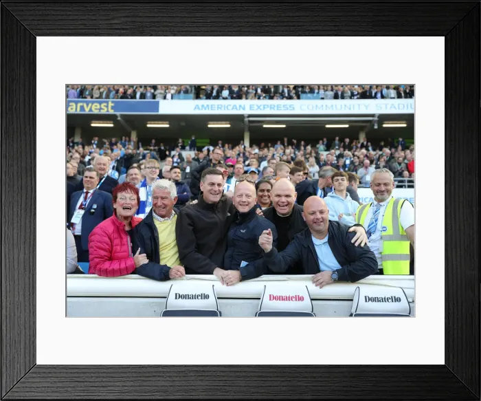 Framed Print : Brighton and Hove Albion: Premier League Survival Celebration - Players Lap of Appreciation (May 2019)