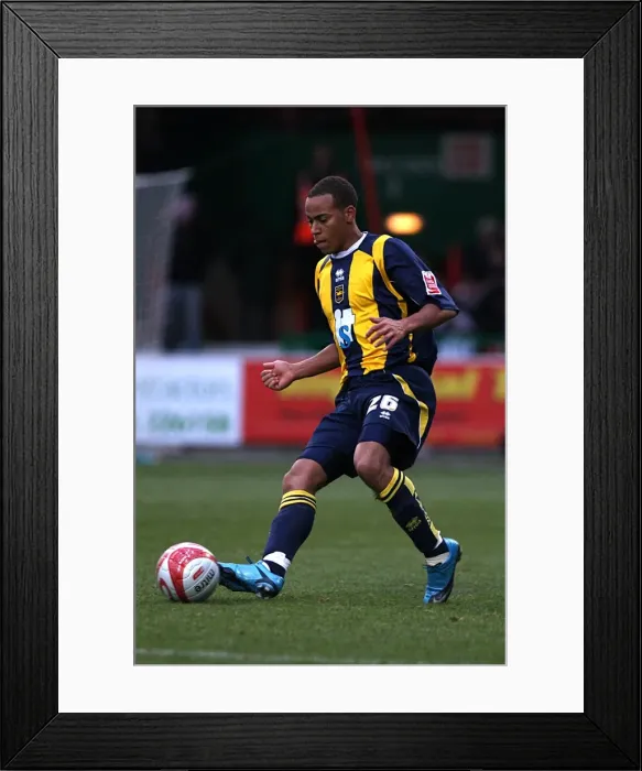 Framed Print : Brighton & Hove Albion Away at Swindon Town: 2009-10 Season Framed Print : Brighton & Hove Albion Away at Swindon Town: 2009-10 Season