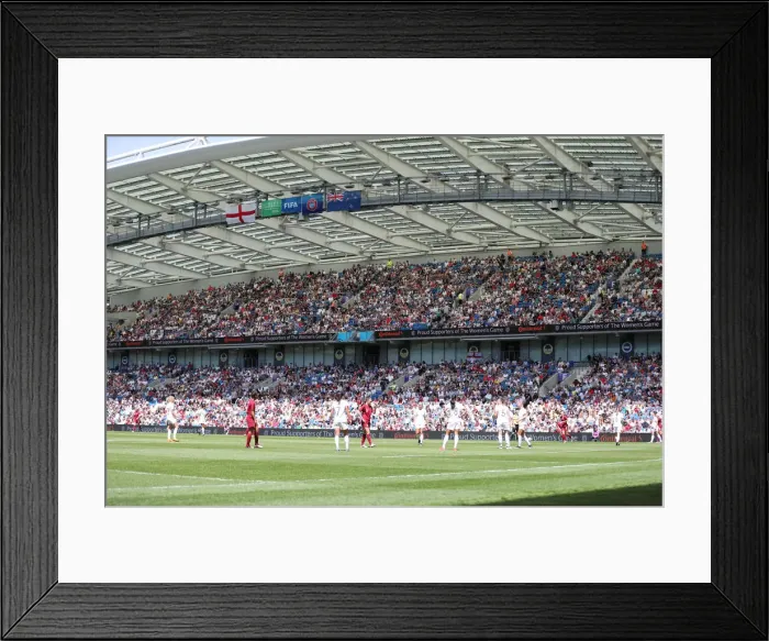 Framed Print : England Women vs New Zealand Women: FIFA World Cup Warm-Up Match at Brighton and Hove Albion's American Express Community Stadium (01.06.19) Framed Print : England Women vs New Zealand Women: FIFA World Cup Warm-Up Match at Brighton and Hove Albion's American Express Community Stadium (01.06.19)