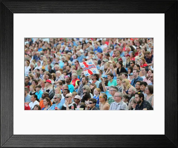 Framed Print : England Women vs New Zealand Women: FIFA World Cup Warm-Up at Brighton and Hove Albion's American Express Community Stadium (01JUN19) Framed Print : England Women vs New Zealand Women: FIFA World Cup Warm-Up at Brighton and Hove Albion's American Express Community Stadium (01JUN19)