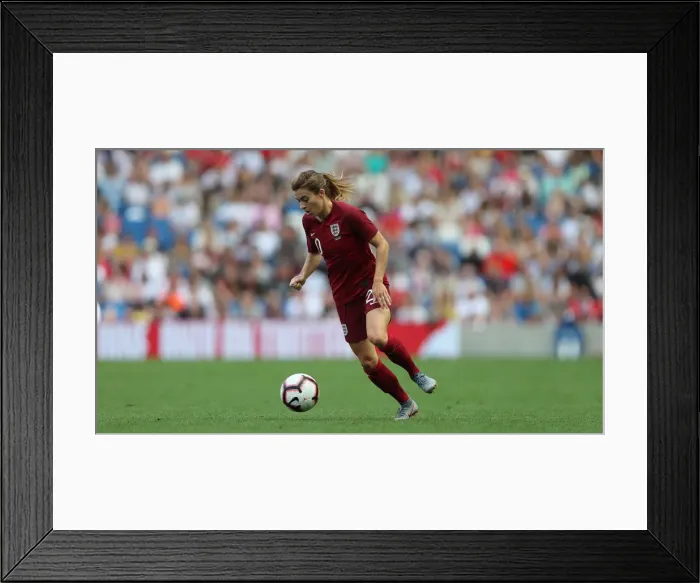 Framed Print : England Women vs New Zealand Women: FIFA World Cup Warm-Up Match at Brighton and Hove Albion's American Express Community Stadium (01.06.19) Framed Print : England Women vs New Zealand Women: FIFA World Cup Warm-Up Match at Brighton and Hove Albion's American Express Community Stadium (01.06.19)