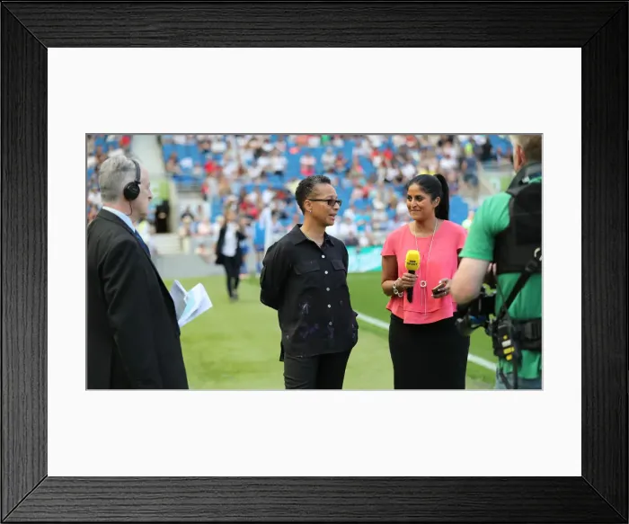 Framed Print : England Women vs New Zealand Women: FIFA World Cup Warm-Up Match at Brighton and Hove Albion's American Express Community Stadium (01.06.19) Framed Print : England Women vs New Zealand Women: FIFA World Cup Warm-Up Match at Brighton and Hove Albion's American Express Community Stadium (01.06.19)