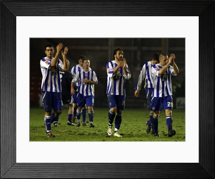 Framed Print : Brighton & Hove Albion Away at Walsall: 2009-10 Season Framed Print : Brighton & Hove Albion Away at Walsall: 2009-10 Season