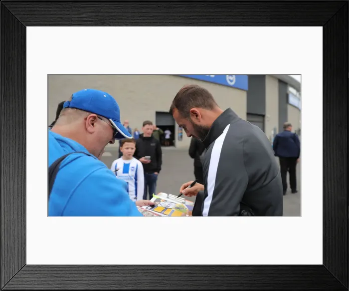 Framed Print : Brighton and Hove Albion vs. West Ham United: Premier League Showdown at American Express Community Stadium (17.08.19) Framed Print : Brighton and Hove Albion vs. West Ham United: Premier League Showdown at American Express Community Stadium (17.08.19)