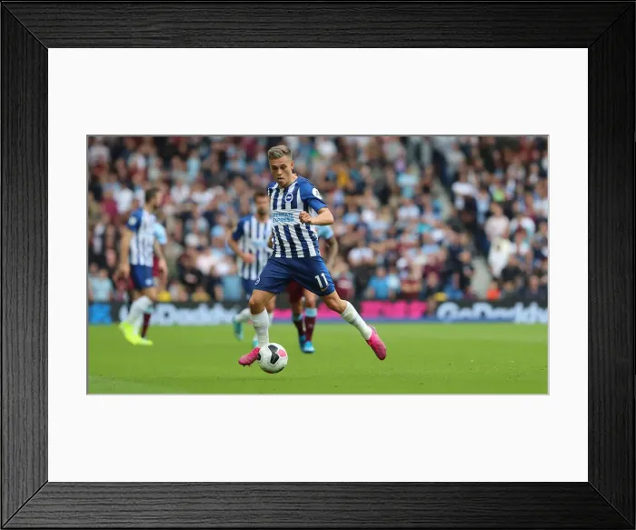 Framed Print : Brighton and Hove Albion vs. West Ham United: Premier League Showdown at American Express Community Stadium (17.08.19) Framed Print : Brighton and Hove Albion vs. West Ham United: Premier League Showdown at American Express Community Stadium (17.08.19)