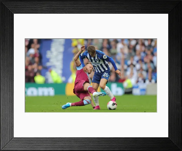 Framed Print : Brighton and Hove Albion vs. West Ham United: Premier League Battle at American Express Community Stadium (17th August 2019) Framed Print : Brighton and Hove Albion vs. West Ham United: Premier League Battle at American Express Community Stadium (17th August 2019)