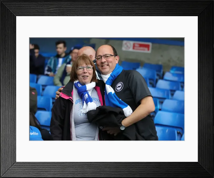 Framed Print : Premier League Showdown: Chelsea vs. Brighton and Hove Albion at Stamford Bridge (28SEP19) Framed Print : Premier League Showdown: Chelsea vs. Brighton and Hove Albion at Stamford Bridge (28SEP19)
