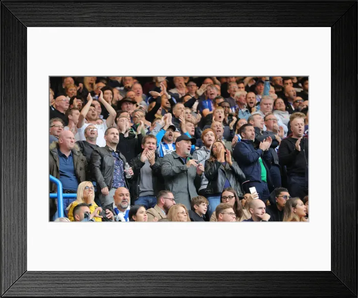 Framed Print : Premier League Showdown: Chelsea vs. Brighton and Hove Albion at Stamford Bridge (28SEP19) Framed Print : Premier League Showdown: Chelsea vs. Brighton and Hove Albion at Stamford Bridge (28SEP19)
