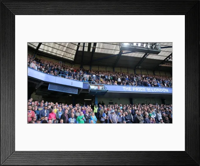 Framed Print : Premier League Showdown: Chelsea vs. Brighton and Hove Albion at Stamford Bridge (28SEP19) Framed Print : Premier League Showdown: Chelsea vs. Brighton and Hove Albion at Stamford Bridge (28SEP19)