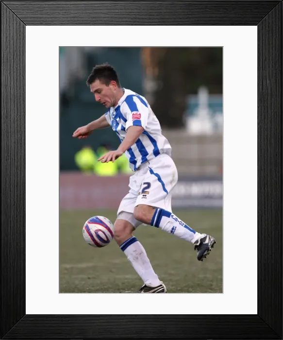 Framed Print : Painter-Millwall-0008 Framed Print : Painter-Millwall-0008