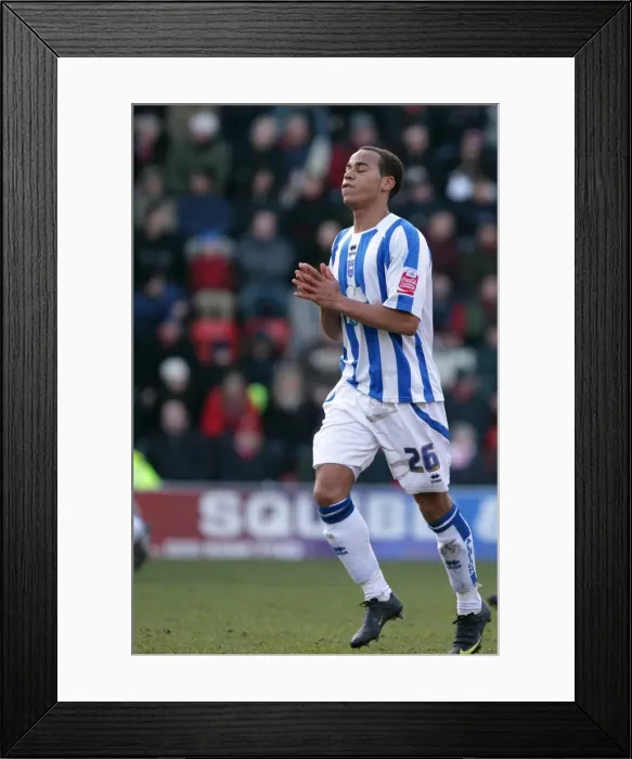 Framed Print : Brighton & Hove Albion 2009-10 Away Season at Leyton Orient