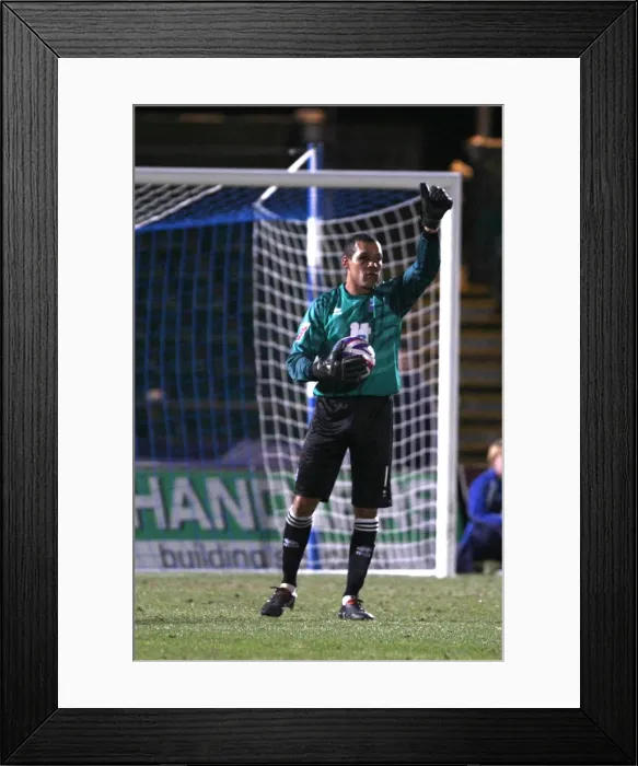 Framed Print : Brighton & Hove Albion vs. Huddersfield Town: 2009-10 Home Match Framed Print : Brighton & Hove Albion vs. Huddersfield Town: 2009-10 Home Match