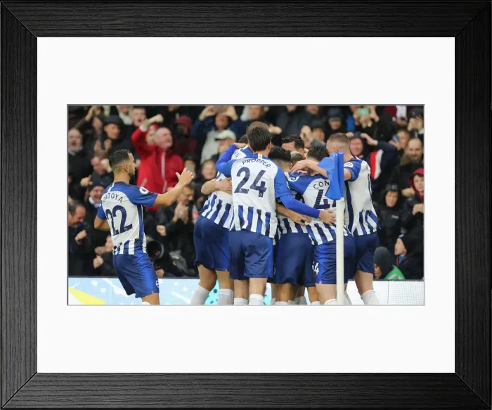 Framed Print : Brighton and Hove Albion vs. Everton: A Premier League Showdown at American Express Community Stadium (26OCT19) Framed Print : Brighton and Hove Albion vs. Everton: A Premier League Showdown at American Express Community Stadium (26OCT19)