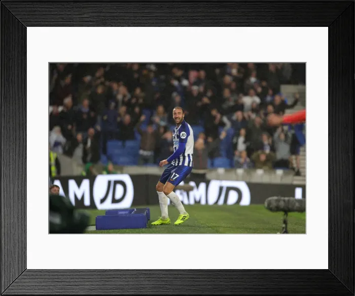 Framed Print : Brighton and Hove Albion vs. Everton: A Premier League Battle at American Express Community Stadium (26OCT19)