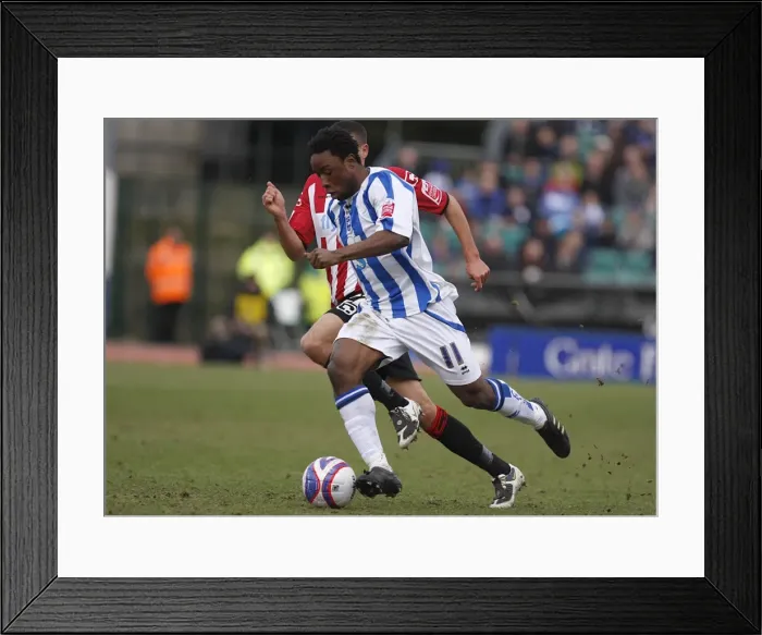 Framed Print : Brighton & Hove Albion vs Exeter City: 2009-10 Home Matches Gallery Framed Print : Brighton & Hove Albion vs Exeter City: 2009-10 Home Matches Gallery