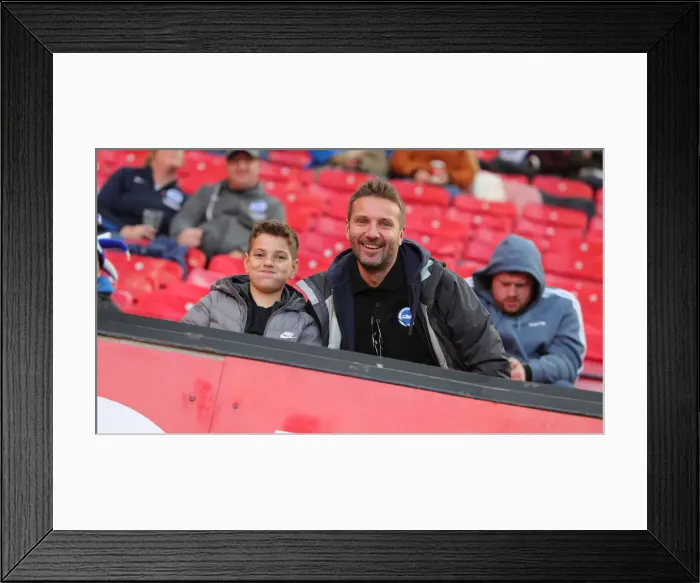 Framed Print : Premier League Showdown: Manchester United vs. Brighton and Hove Albion at Old Trafford (10NOV19) Framed Print : Premier League Showdown: Manchester United vs. Brighton and Hove Albion at Old Trafford (10NOV19)
