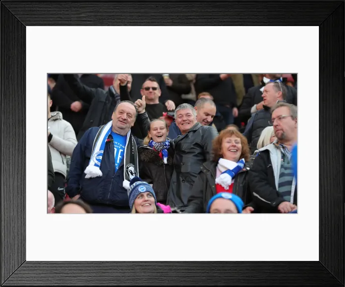 Framed Print : Premier League Showdown: Manchester United vs. Brighton and Hove Albion (10NOV19) Framed Print : Premier League Showdown: Manchester United vs. Brighton and Hove Albion (10NOV19)
