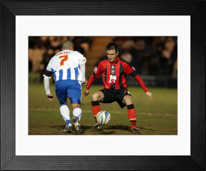 Framed Print : Brighton & Hove Albion 2009-10 Away Season: Colchester United Gallery Framed Print : Brighton & Hove Albion 2009-10 Away Season: Colchester United Gallery