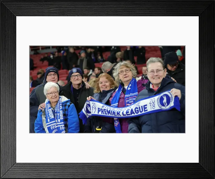 Framed Print : Intense Premier League Showdown: Arsenal vs. Brighton & Hove Albion at The Emirates (05DEC19) Framed Print : Intense Premier League Showdown: Arsenal vs. Brighton & Hove Albion at The Emirates (05DEC19)