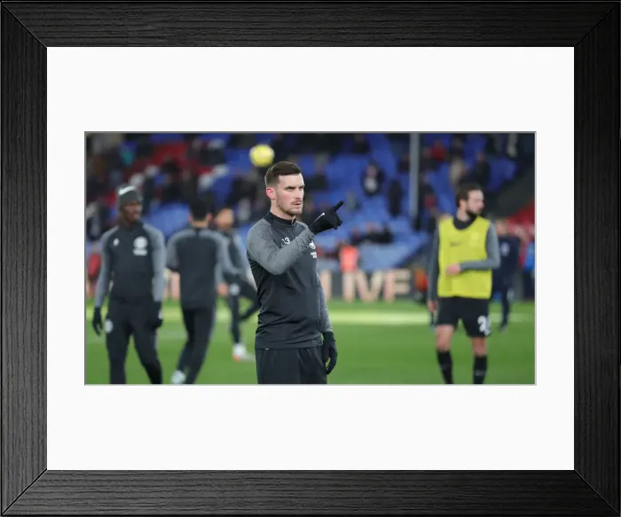 Framed Print : Decisive Moment: Crystal Palace vs. Brighton & Hove Albion, Premier League, Selhurst Park, 16th December 2019 Framed Print : Decisive Moment: Crystal Palace vs. Brighton & Hove Albion, Premier League, Selhurst Park, 16th December 2019