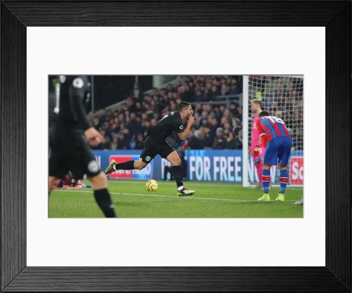 Framed Print : Decisive Moment: Crystal Palace vs. Brighton & Hove Albion at Selhurst Park (16DEC19) Framed Print : Decisive Moment: Crystal Palace vs. Brighton & Hove Albion at Selhurst Park (16DEC19)