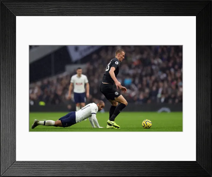 Framed Print : Premier League Showdown: Tottenham Hotspur vs. Brighton and Hove Albion (26DEC19) Framed Print : Premier League Showdown: Tottenham Hotspur vs. Brighton and Hove Albion (26DEC19)
