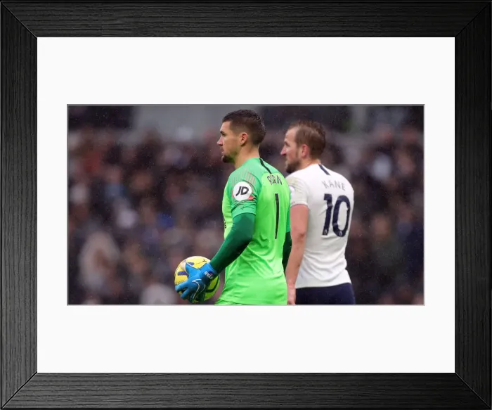 Framed Print : Premier League Clash: Tottenham Hotspur vs. Brighton and Hove Albion (26DEC19) Framed Print : Premier League Clash: Tottenham Hotspur vs. Brighton and Hove Albion (26DEC19)