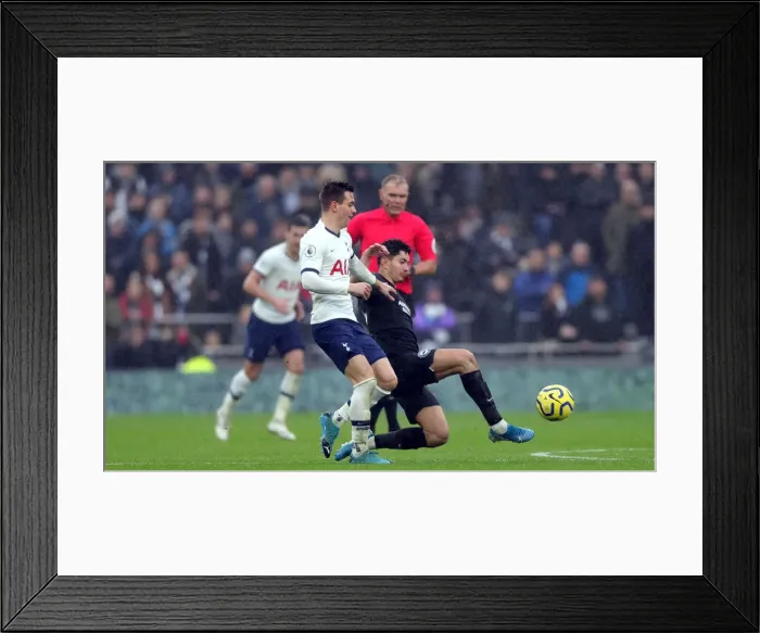 Framed Print : Tottenham vs. Brighton: A Premier League Clash at Tottenham Hotspur Stadium (26DEC19) Framed Print : Tottenham vs. Brighton: A Premier League Clash at Tottenham Hotspur Stadium (26DEC19)