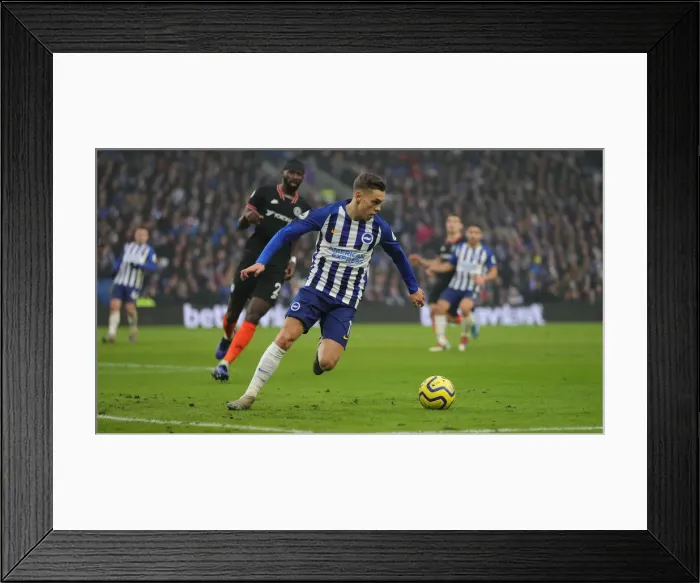 Framed Print : Brighton and Hove Albion vs. Chelsea: A Premier League Battle at American Express Community Stadium (01.01.20) Framed Print : Brighton and Hove Albion vs. Chelsea: A Premier League Battle at American Express Community Stadium (01.01.20)
