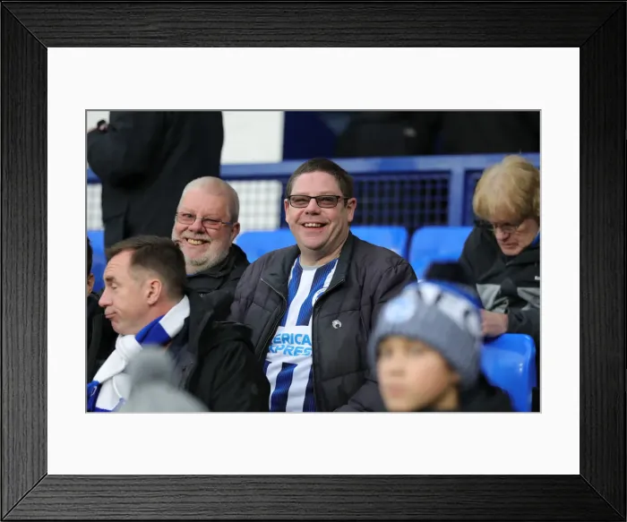 Framed Print : Intense Premier League Showdown: Everton vs. Brighton and Hove Albion at Goodison Park (11Jan20) Framed Print : Intense Premier League Showdown: Everton vs. Brighton and Hove Albion at Goodison Park (11Jan20)