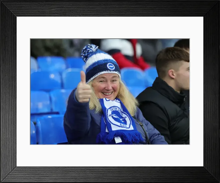 Framed Print : Intense Premier League Showdown: Everton vs. Brighton and Hove Albion at Goodison Park (11JAN20) Framed Print : Intense Premier League Showdown: Everton vs. Brighton and Hove Albion at Goodison Park (11JAN20)