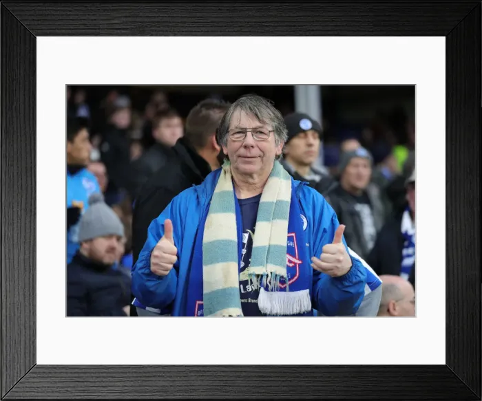 Framed Print : Premier League Showdown: Everton vs. Brighton and Hove Albion at Goodison Park (11JAN20) Framed Print : Premier League Showdown: Everton vs. Brighton and Hove Albion at Goodison Park (11JAN20)