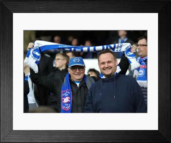 Framed Print : Intense Premier League Showdown: Everton vs. Brighton and Hove Albion at Goodison Park (11JAN20) Framed Print : Intense Premier League Showdown: Everton vs. Brighton and Hove Albion at Goodison Park (11JAN20)