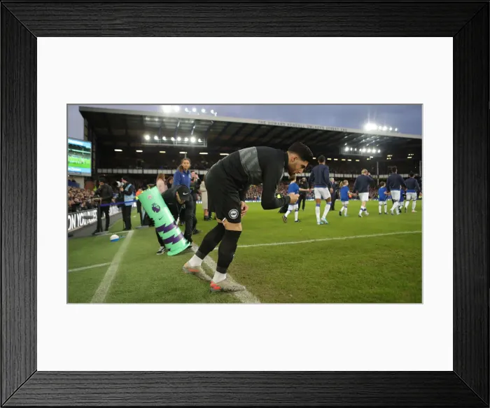 Framed Print : Intense Premier League Showdown: Everton vs. Brighton and Hove Albion at Goodison Park (11Jan20) Framed Print : Intense Premier League Showdown: Everton vs. Brighton and Hove Albion at Goodison Park (11Jan20)