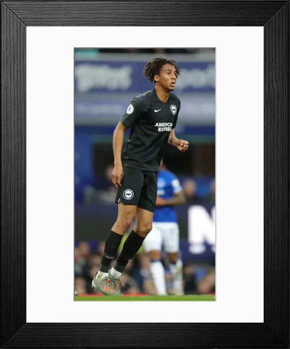 Framed Print : Intense Premier League Showdown: Everton vs. Brighton and Hove Albion at Goodison Park (11JAN20) Framed Print : Intense Premier League Showdown: Everton vs. Brighton and Hove Albion at Goodison Park (11JAN20)