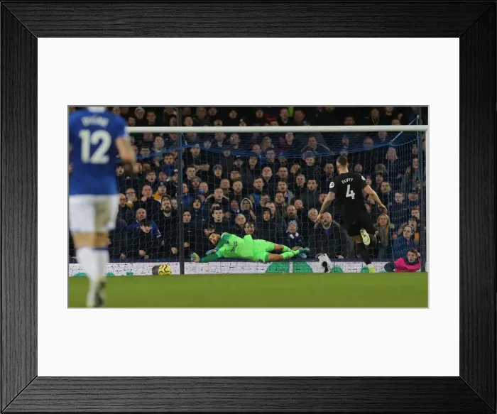 Framed Print : Intense Premier League Showdown: Everton vs. Brighton and Hove Albion at Goodison Park (11Jan20) Framed Print : Intense Premier League Showdown: Everton vs. Brighton and Hove Albion at Goodison Park (11Jan20)