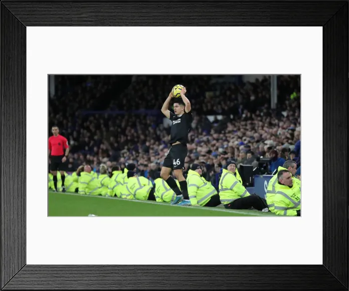Framed Print : Everton vs. Brighton & Hove Albion: Premier League Showdown at Goodison Park on 11th January 2020 Framed Print : Everton vs. Brighton & Hove Albion: Premier League Showdown at Goodison Park on 11th January 2020