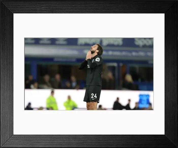 Framed Print : Intense Premier League Showdown: Everton vs. Brighton and Hove Albion at Goodison Park (11JAN20) Framed Print : Intense Premier League Showdown: Everton vs. Brighton and Hove Albion at Goodison Park (11JAN20)