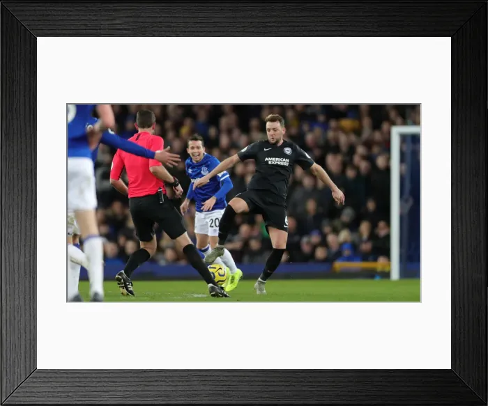 Framed Print : Intense Premier League Showdown: Everton vs. Brighton and Hove Albion at Goodison Park (11JAN20) Framed Print : Intense Premier League Showdown: Everton vs. Brighton and Hove Albion at Goodison Park (11JAN20)