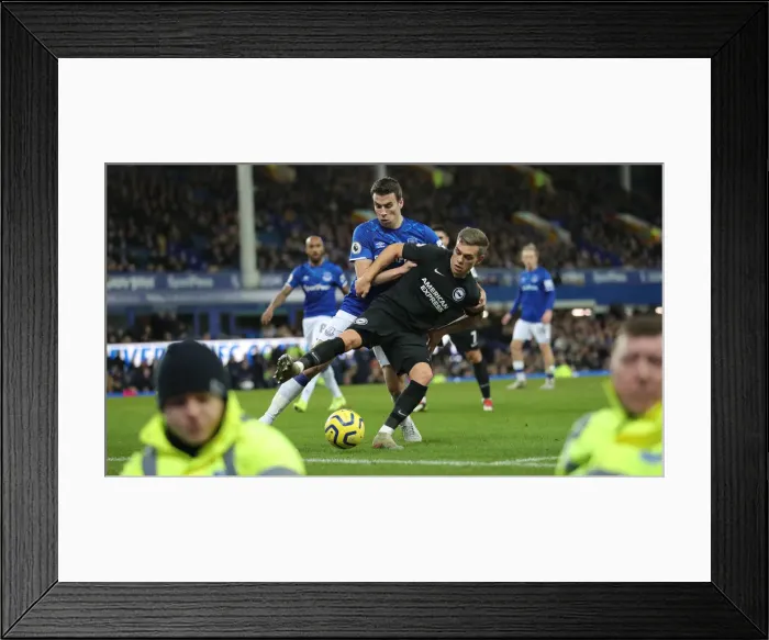 Framed Print : Intense Premier League Showdown: Everton vs. Brighton and Hove Albion at Goodison Park (11JAN20) Framed Print : Intense Premier League Showdown: Everton vs. Brighton and Hove Albion at Goodison Park (11JAN20)