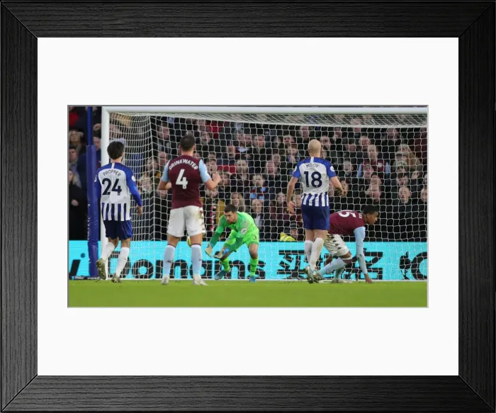 Framed Print : Brighton vs Aston Villa: January Showdown in the Premier League (18th Jan 2020) Framed Print : Brighton vs Aston Villa: January Showdown in the Premier League (18th Jan 2020)