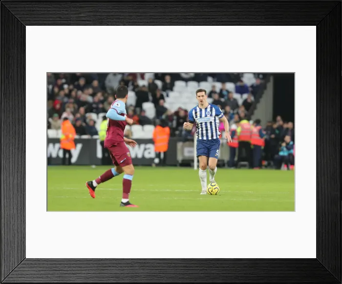 Framed Print : A Battle in the Premier League: West Ham United vs. Brighton & Hove Albion (1st February 2020) Framed Print : A Battle in the Premier League: West Ham United vs. Brighton & Hove Albion (1st February 2020)