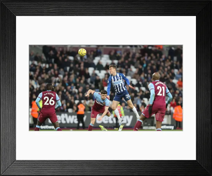 Framed Print : A Battle in the Premier League: West Ham United vs. Brighton & Hove Albion (1st February 2020) Framed Print : A Battle in the Premier League: West Ham United vs. Brighton & Hove Albion (1st February 2020)