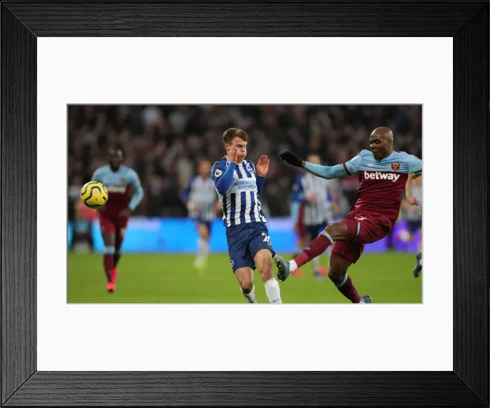 Framed Print : A Battle in the Premier League: West Ham United vs. Brighton & Hove Albion (1st February 2020) Framed Print : A Battle in the Premier League: West Ham United vs. Brighton & Hove Albion (1st February 2020)