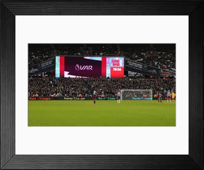 Framed Print : Brighton and Hove Albion vs. West Ham United: A Premier League Battle at London Stadium (01FEB20) Framed Print : Brighton and Hove Albion vs. West Ham United: A Premier League Battle at London Stadium (01FEB20)