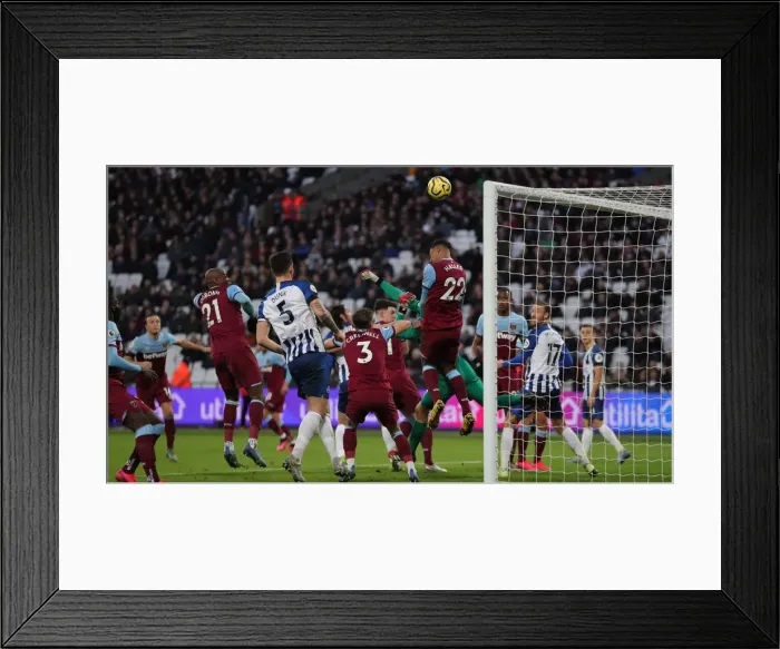 Framed Print : A Battle in the Premier League: West Ham United vs. Brighton and Hove Albion (1st February 2020) Framed Print : A Battle in the Premier League: West Ham United vs. Brighton and Hove Albion (1st February 2020)